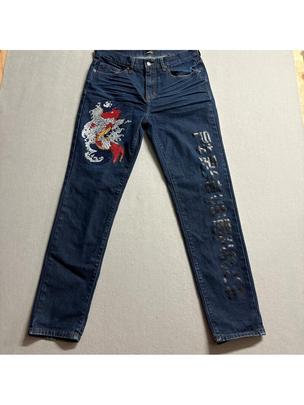 Fashion Nova Men Koi Fish Embroidered Jeans Size 32 Dark Wash Japanese Wave